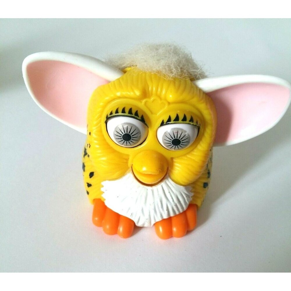 4 Mc Donald FURBY Lot 1998 Tiger Electronics Ltd Set of 4 Collector's Item - Picture 6 of 13